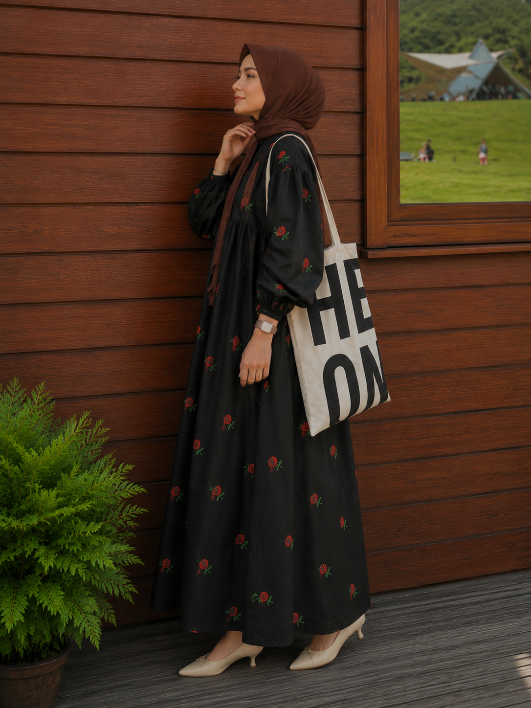 Noir Rose Maxi