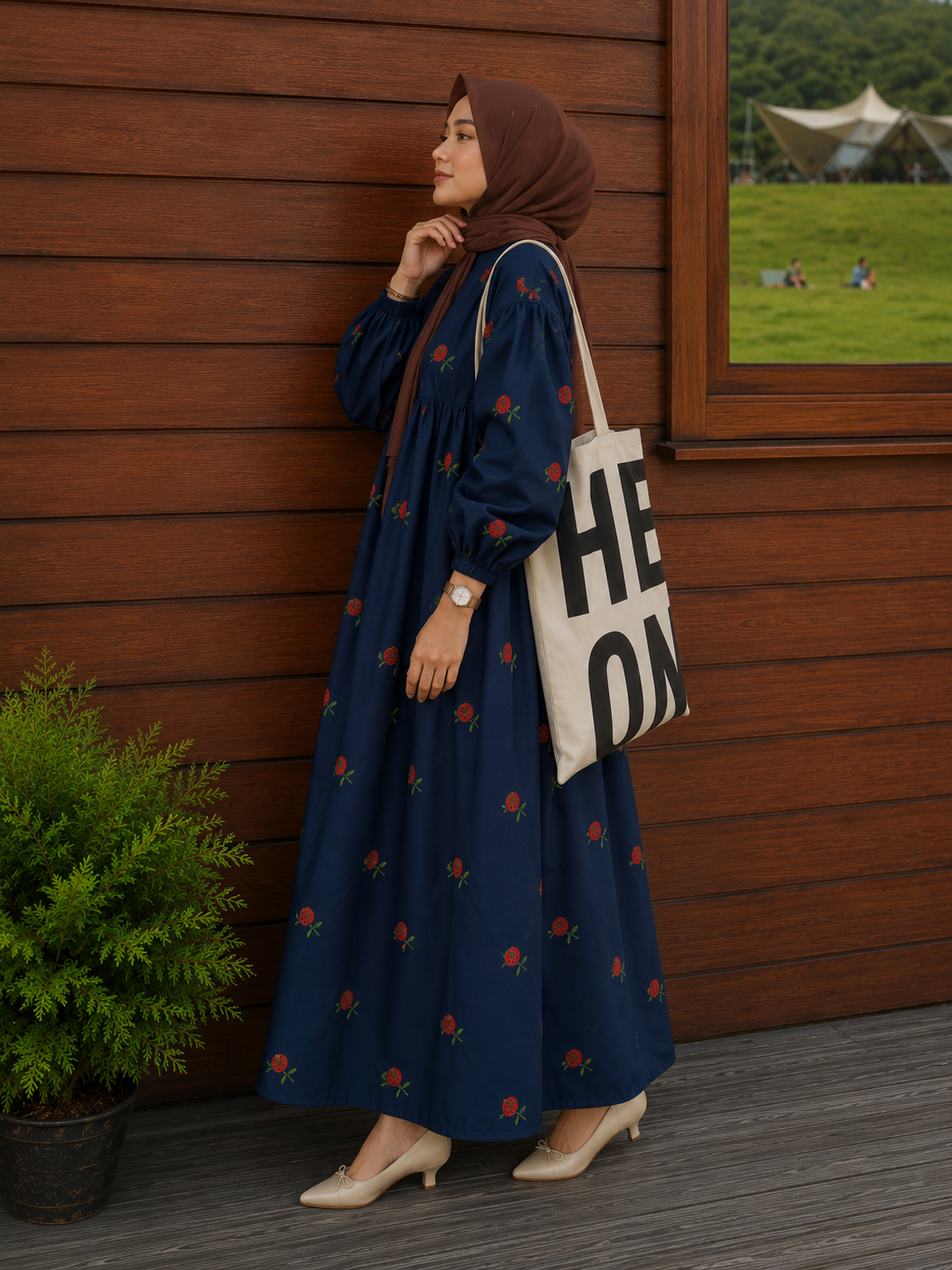 Noir Rose Maxi